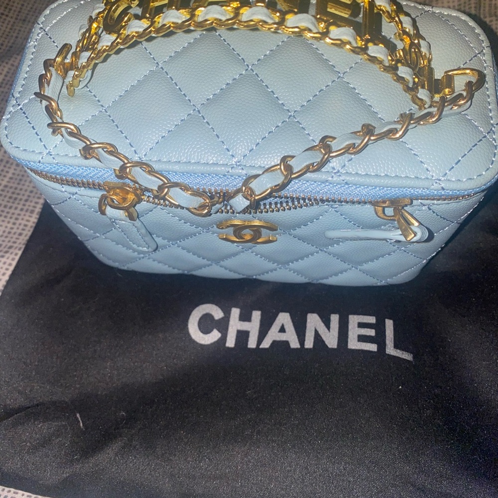 Blue Quilted Chain Bag